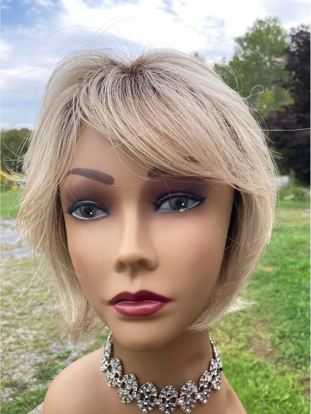TressAllure Charlotte V1313 Blonde Rooted Synthetic Wig Layered Bob Japan